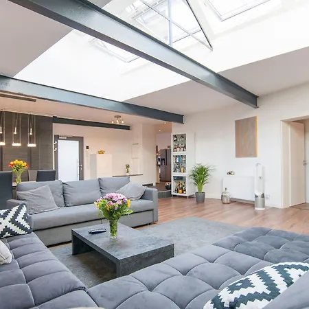 Apartament Exklusives Loft Im Herzen Von By Interhome *