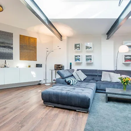 Apartament Exklusives Loft Im Herzen Von By Interhome Düsseldorf