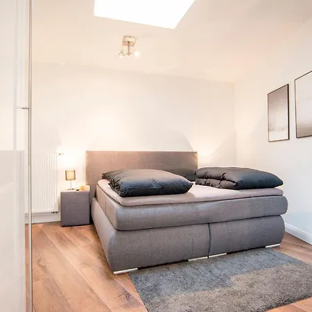 Exklusives Loft Im Herzen Von By Interhome Düsseldorf