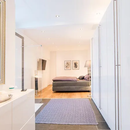 Exklusives Loft Im Herzen Von By Interhome Apartament Düsseldorf